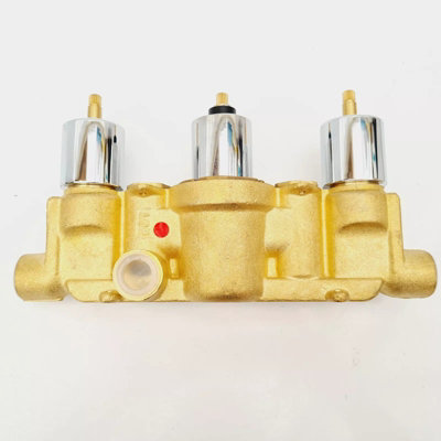 Hudson Reed Ultra Triple Valve VQTRIP1 - 3-Way Shower Valve for Multi ...