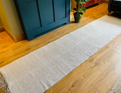 Hush Hand Loomed Soft Cotton Rug in Muted Colours / 120 x 180 cm / Natural