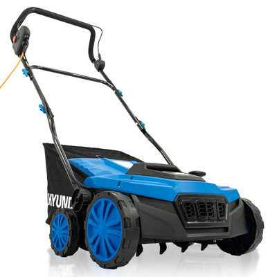 Hyundai 14 inch 36cm 2 in 1 1600W Electric Lawn Scarifier and Aerator with 45L Collection Bag  HYSC1600E