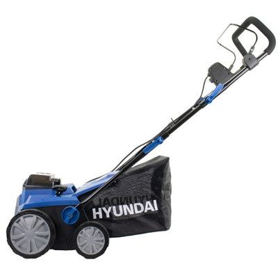 Hyundai 2 x 20V (40V) Cordless Lawn Scarifier, Aerator & Dethatcher Rake 380mm 4Ah Li-Ion Batteries Brushless  HY2196