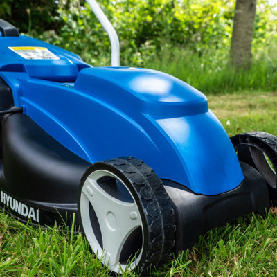 B&q 1000w discount electric rotary lawnmower