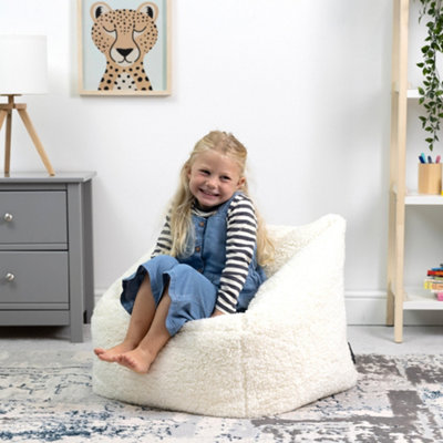 White teddy bear online chair