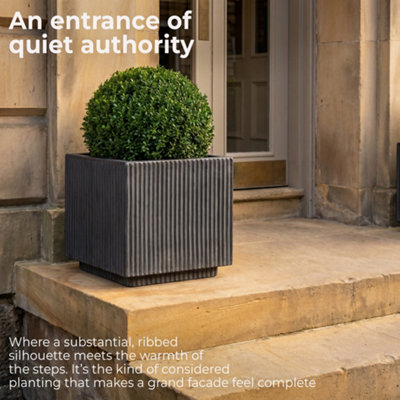 IDEALIST™ 30cm Planter, Ribbed Black Reinforced Stone Square Flower Box, Outdoor Plant Pot, Garden Planter