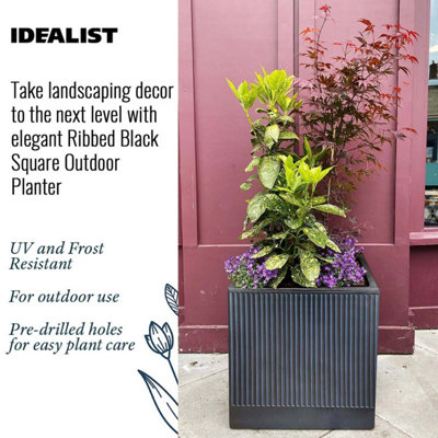 IDEALIST Ribbed Black Square Outdoor Planter H44 L44 W44 cm, 74.1L