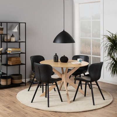IDuncan Round Dining Table in White Oak