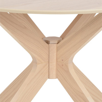 IDuncan Round Dining Table in White Oak
