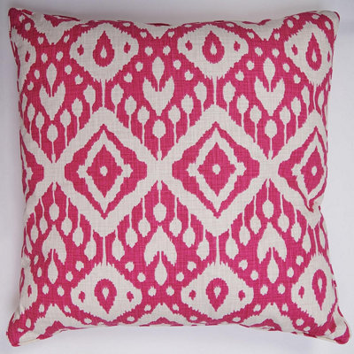 Ikat Inspired Scatter Cushion - Square Filled Pillow with Piped Edging & Zipped Cover for Home or Garden - 45 x 45cm, Pink