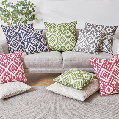 Ikat Inspired Scatter Cushion - Square Filled Pillow with Piped Edging & Zipped Cover for Home or Garden - 45 x 45cm, Pink