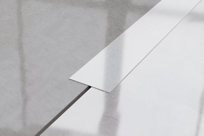 ILCOM decorative profile I 38mm x 2440mm x 0.65mm Silver Brushed Stainless Steel