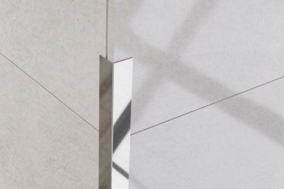 ILCOM decorative profile L 20mm x 2440mm x 0.6mm Silver Polished Stainless Steel