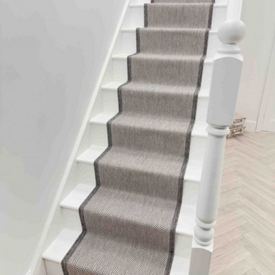 Illusion Stair Runner - Reversible, Durable & Hardwearing Carpet for ...