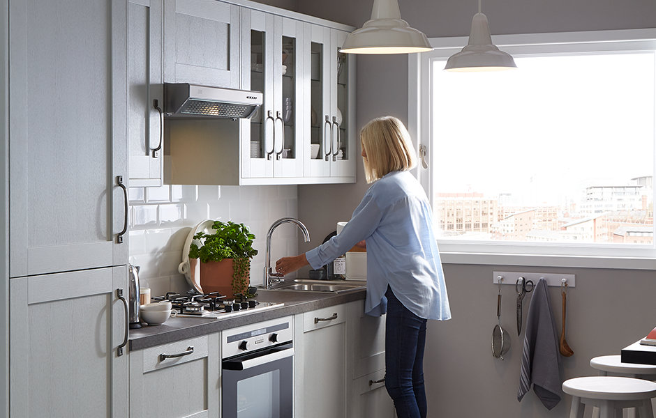 Alpinia Matt Grey Painted Wood Effect Shaker Fitted Kitchens Diy At B Q