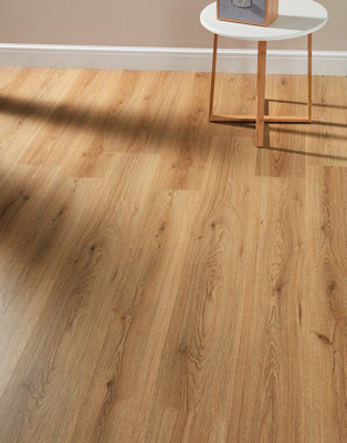 Impero 6mm - Trend Oak Nature Laminate Flooring. 2.92m² Pack Price Comparisons | Compare The Build
