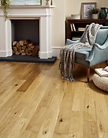 Impero Click Barley Oak Lacquered Engineered Wood Flooring. 2.43m² Pack