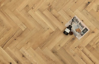 Impero Natural Solid Oak Herringbone Solid Wood Flooring. 0.78m² Pack