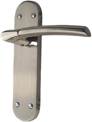 Indiana Dual Finish Chrome Door Handles On Backplate Satin Nickel Finish