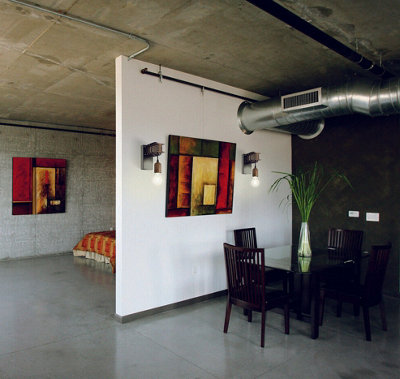 Industrial LED Wall Light with Rust Effect - Hangman Design for E27 Bulb