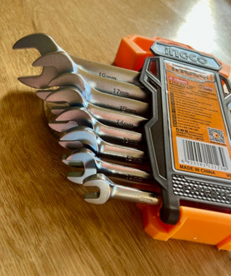 INGCO Ratchet Spanner Set 8-Pc 8-19 mm, Compact Storage, Easy-Use ...