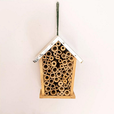 Insect House Wooden Garden Bug Home Natural Habitat Shelter Hotel Nesting Silver