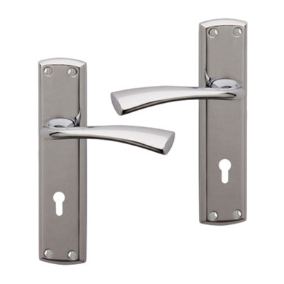 Intelligent Hardware - Internal Door Handle - Pair - Grosvenor - Lever on Backplate - Euro Lock Furniture - Chrome Plated