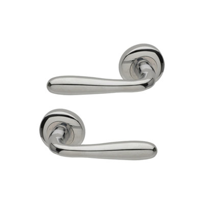 Intelligent Hardware - Internal Door Handle - Pair - Lever on Round Rose - Aluminium - Sigma - Polished Chrome