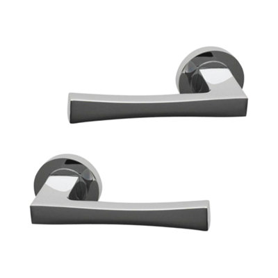 Intelligent Hardware - Internal Door Handle - Pair - Lever on Round Rose - Hawk - Polished Chrome