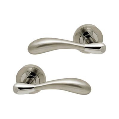 Intelligent Hardware - Internal Door Handle - Pair - Lever on Round Rose - Hornet Developer - Chrome/Satin Nickel