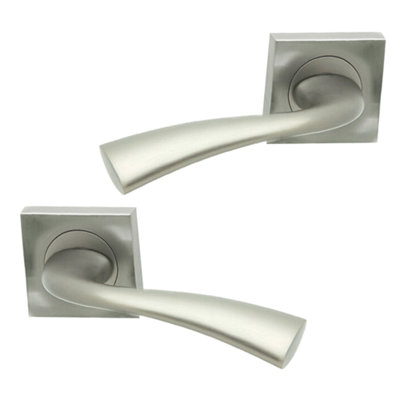 Intelligent Hardware - Internal Door Handle - Pair - Lever on Square Rose - Scimitar - Satin Chrome