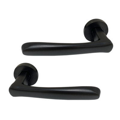 Intelligent Hardware - Internal Door Handle - Pair - Premium Lever on Round Rose - Fern - Black