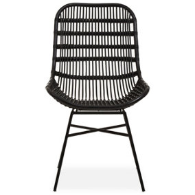 Interiors by Premier Curved Black Natural Rattan Chair, Sturdy and Durable Rustless Rattan Chair, Easy Cleaning Rattan Armchair