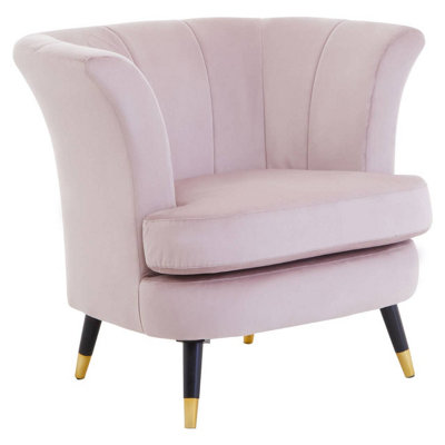 Interiors by Premier Dusty Pink Velvet Scalloped Chair, Long-lasting Scallop Chair Velvet, Body Supportive Scalloped Armchair