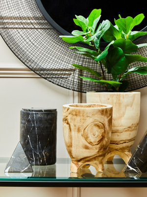 Interiors by Premier Marble Pyramid Ornament,Durable & Long-lasting Black Ornament, Easy to Clean Pyramid Marble Ornament