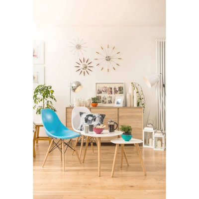 Interiors by Premier Triangular Nest of 2 Tables, High Gloss Nesting Table, Console Tables for Living Room, Durable Small Tables