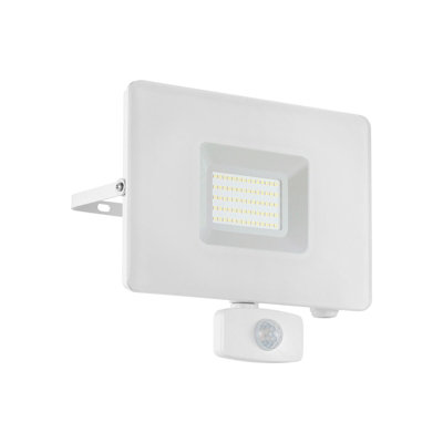 IP44 Outdoor Flood Light & PIR Sensor White Aluminium 50W Built in LED