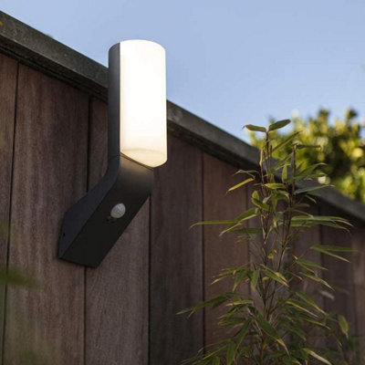 Slim outdoor deals wall lights