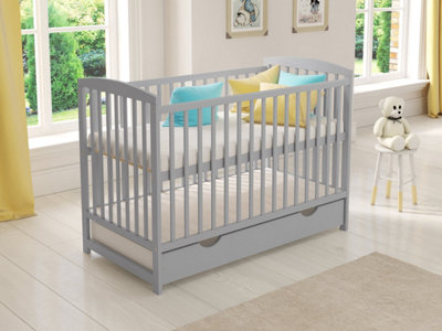 Jacob cot bed 120x60cm with drawer & Aloe Vera mattress