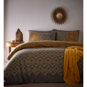 Joel Ochre Single Duvet Cover and Pillowcase