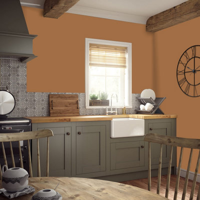 Johnstone's Trade Acrylic Durable Eggshell Walls & Ceilings Emulsion Paint (4040-Y40R) 2.5L