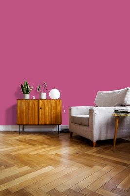 Johnstone's Trade Acrylic Durable Eggshell Walls & Ceilings Emulsion Paint Telemagenta (RAL 4010) 2.5L