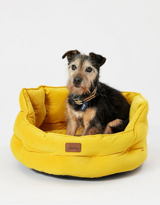 Joules dog 2024 bed sale