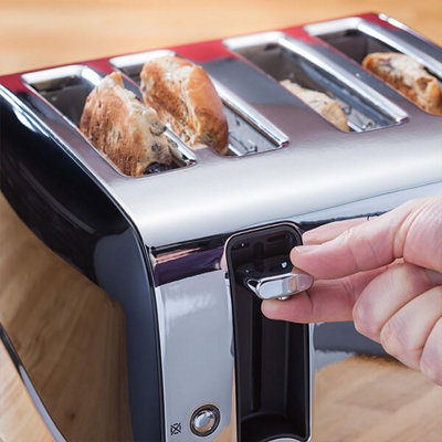 https://media.diy.com/is/image/KingfisherDigital/judge-4-slice-toaster-black-silver~5051896020394_03c_MP?$MOB_PREV$&$width=618&$height=618