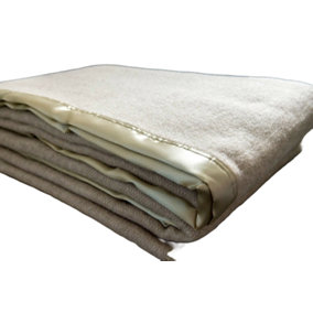 Just So Home Traditional 100% Pure Wool Solid Weave Blanket with Satin Ribbon Trim (Camel, Double)