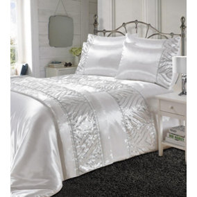 Kampala Hill Shimmer Duvet Cover Set Sequin Embellished Bedding White