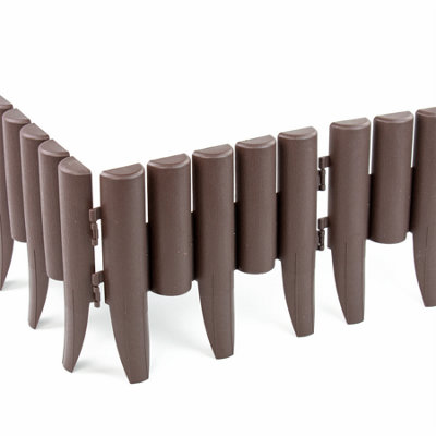 KCT 2 Pack -  Brown Wood Effect Plastic Garden Palisade Lawn Edging 16 Pieces Total