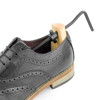 KCT 2 Wooden Shoe Tree Stretchers Mens Gents - 2 Way Adjustable Shoe Expander