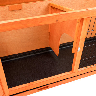 Single tier rabbit clearance hutch