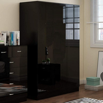 Black freestanding deals wardrobe