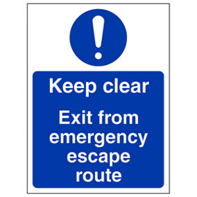 Keep Clear Emergency Escape Door Sign - Rigid Plastic - 150x200mm (x3)