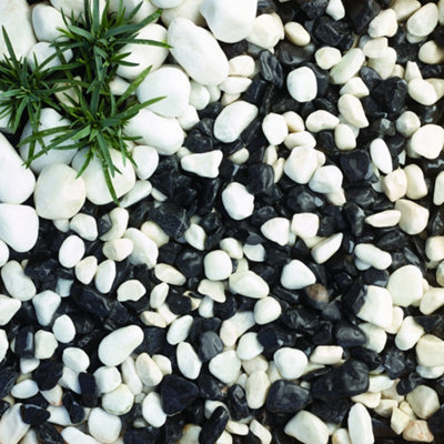 Kelkay Panda Pebbles Premium Aggregates Pebbles Bulk Bag 750kg