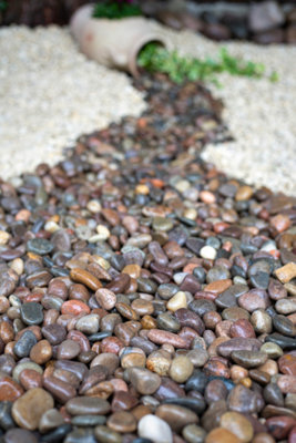 Kelkay Scottish Tweed Pebbles 20-30mm Premium Aggregate Bulk Bag 750kg - 5